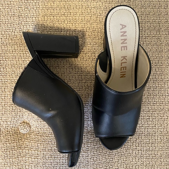 Anne Klein Black Block Heeled Mules - Picture 7 of 7
